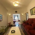 Cozy Stay In Downtown!