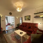 Cozy Stay In Downtown!